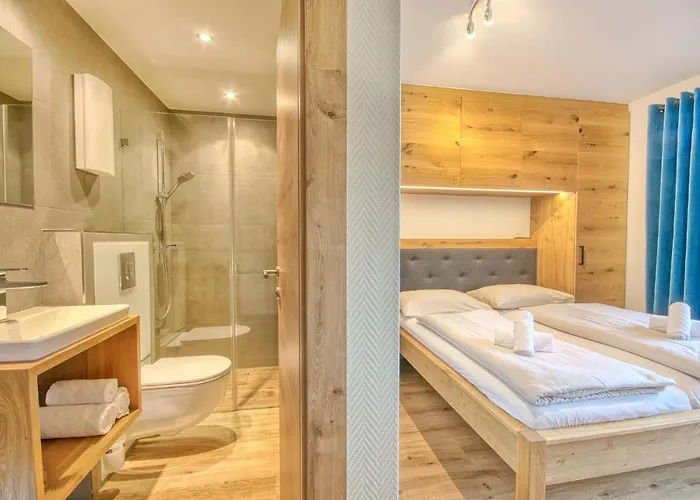 Antonia - By Alpen Appartement *