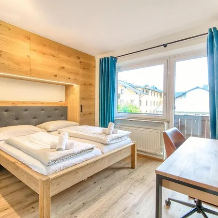 Antonia - By Alpen 滨湖采尔